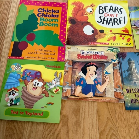 Children Kids Book Bundle Lot Wish Disney Snow White Looney Tunes Taz - Picture 3 of 4